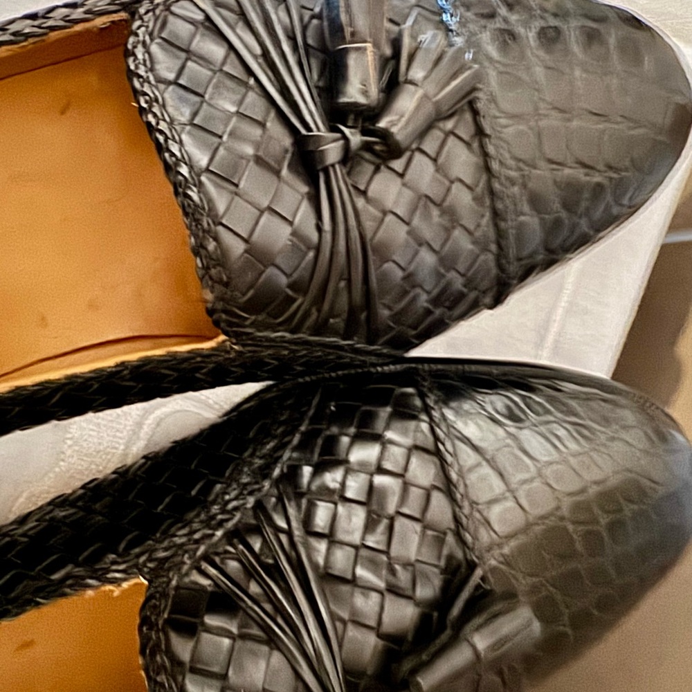 Mezlan Black Genuine Crocodile and Leather Loafers with Woven Design